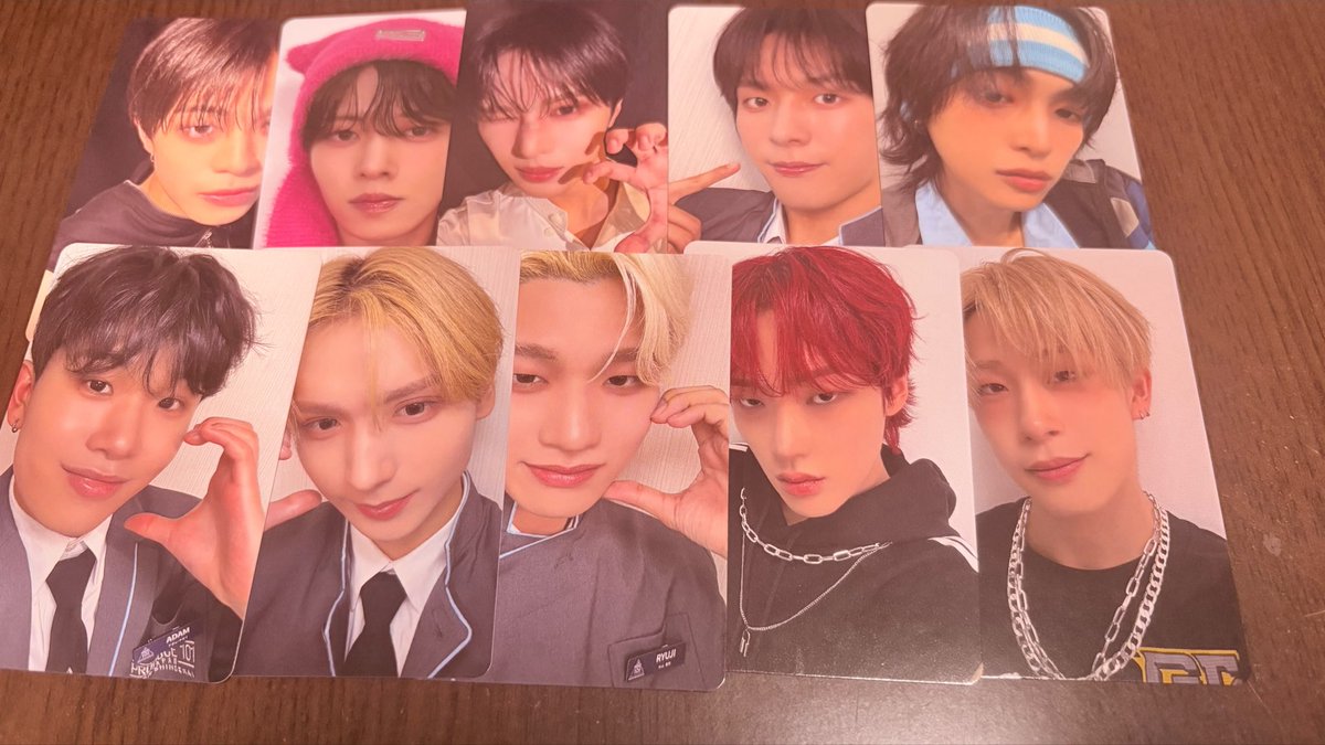 our_1116's tweet photo. PRODUCE 101 JAPAN 新世界 ファイナル 練習着 トレカ 交換

【譲】照井､土田､安部､シンヘン､小野､アダム､岡田､杉山､ヒョンスン､倉橋(全て画像のもの×2)

【求】飯塚(全て)､後藤(制服)
        買取(金額ご提示ください)

買取の場合PayPay､郵送希望です
お気軽にお声掛けください。 https://t.co/2euTiVSbb3
