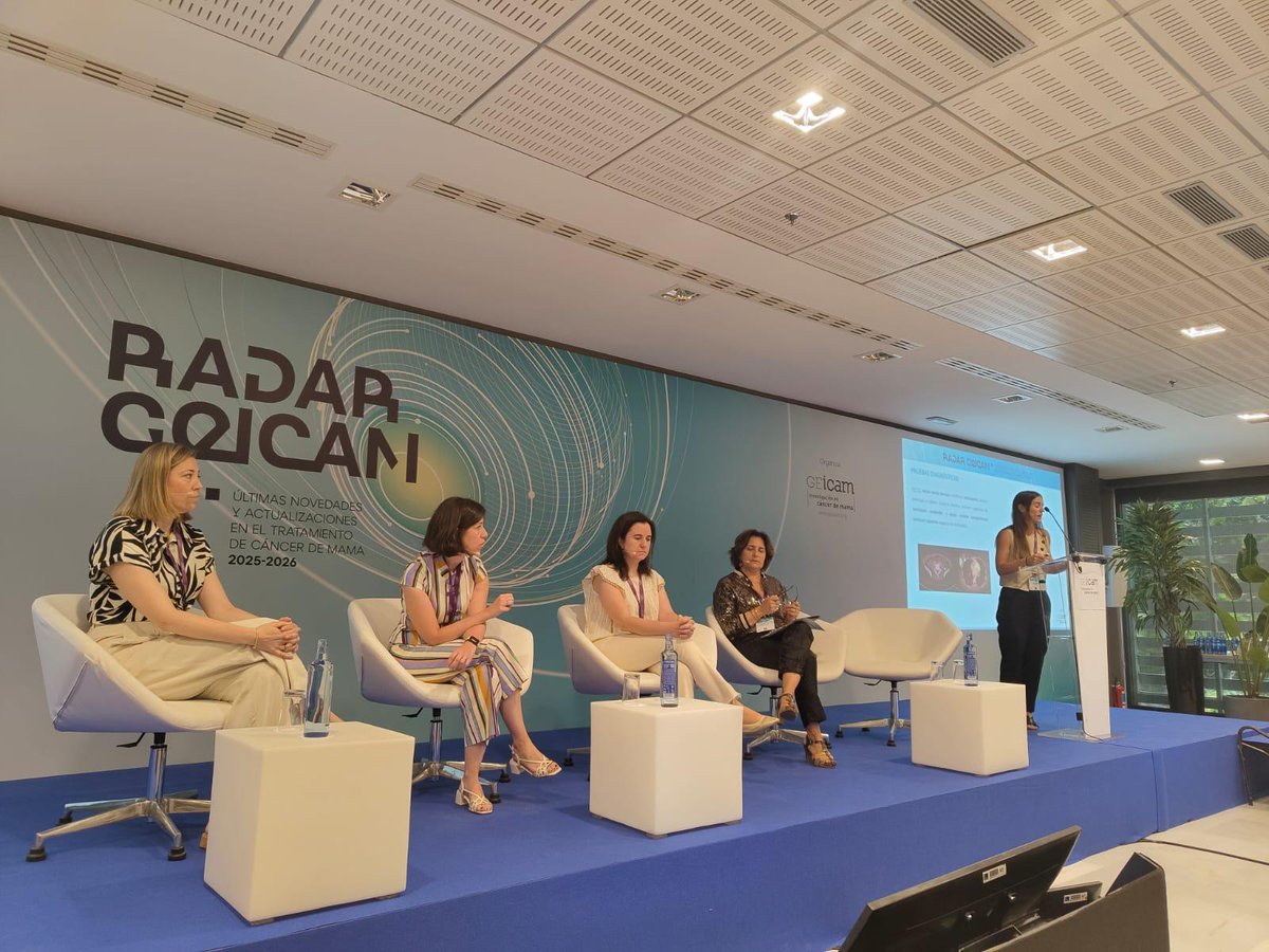 GEICAM's tweet photo. 📡 Volvemos con un formato que tuvo mucho éxito en la jornada de ayer: un Comité #multidisciplinar de expertos moderado por la Dra. Marta Santisteban, de la Clínica Universidad de Navarra @ClinicaNavarra 🏥

Este es nuestro Comité de expertas de hoy para la sesión ‘Señales de progresión’, las doctoras 👉 María Martínez, del Hospital del Mar @hospitaldelmar 🏥 Beatriz Álvarez, del Centro Integral Oncológico Clara Campal HM Sanchinarro @HMHOSPITALES 🏥 y Verónica Gumbau, del Consorcio Hospital General Universitario de Valencia.

🔝 Especialistas en #oncología médica, oncología radioterápica y #cirugía analizan dos situaciones clínicas complejas:

🧠 Oligoprogresión cerebral, con la Dra. Claudia Miquel, del Hospital del Mar @hospitaldelmar 🏥

🔬 Recaída locorregional, con la Dra. Raquel Sánchez de la Casa, Centro Integral Oncológico Clara Campal HM Sanchinarro @HMHOSPITALES 🏥