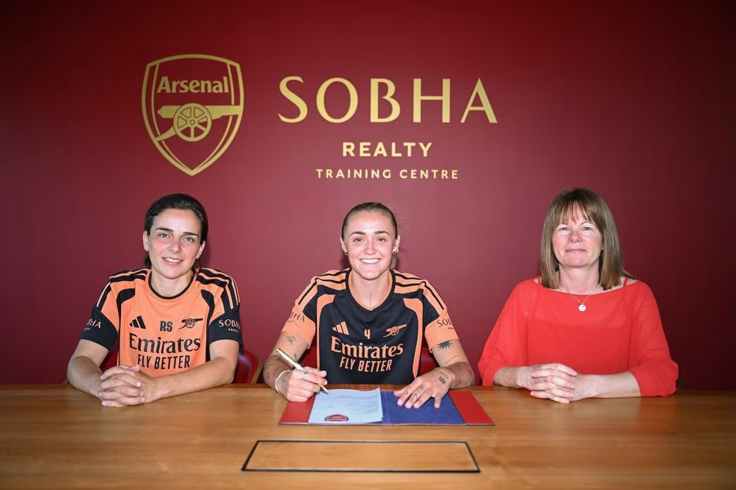afcstuff's tweet photo. 🚨 𝐎𝐅𝐅𝐈𝐂𝐈𝐀𝐋: Arsenal Women have completed the signing of Georgia Stanway on a permanent transfer, following the expiry of her contract at Bayern Munich. ✅✍️

Welcome to The Arsenal, @StanwayGeorgia! ❤️‍🔥 https://t.co/ADxnT5BJPz