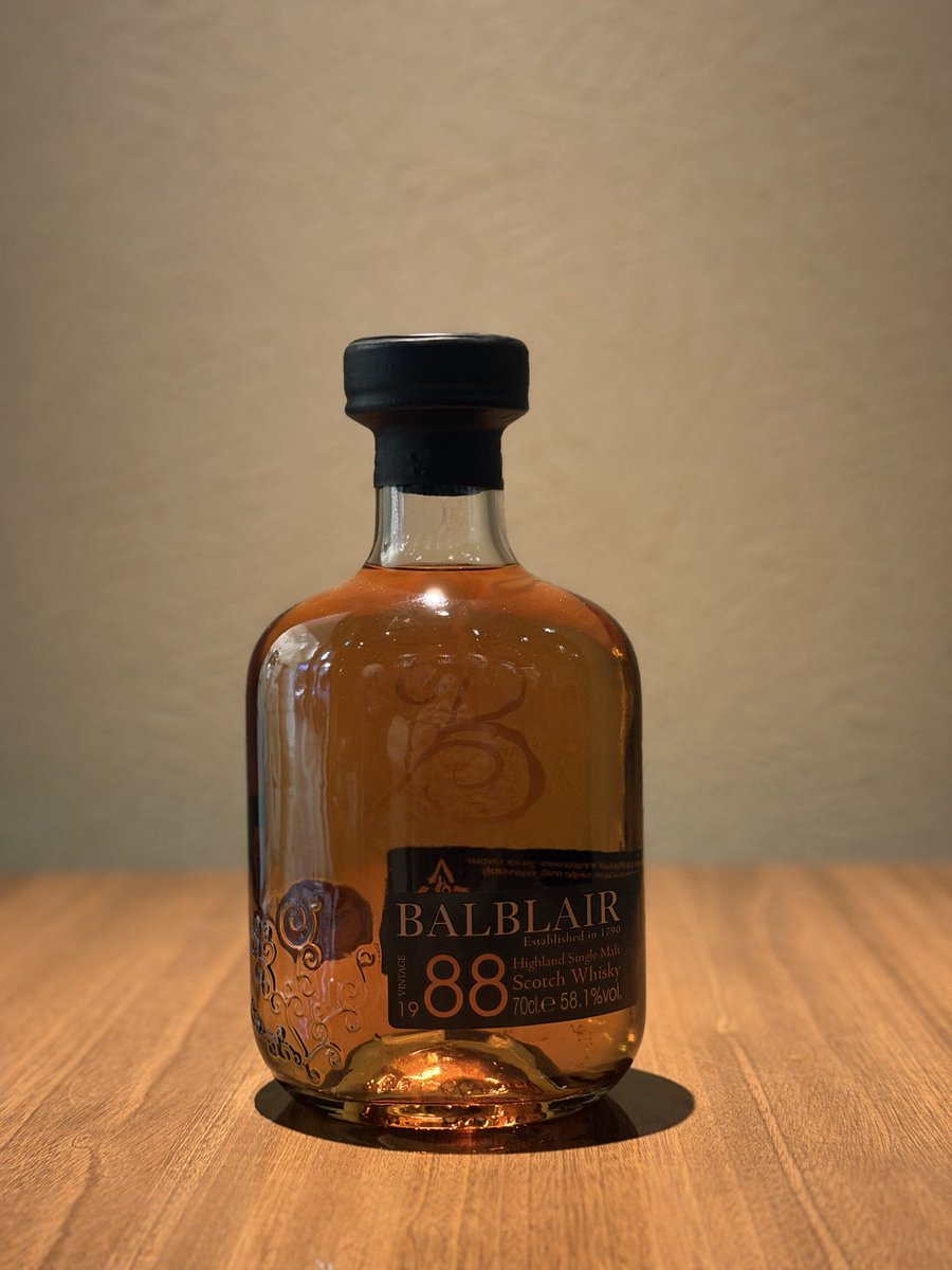 strength_bar's tweet photo. バルブレア1988 
シングルカスク
 #3399  58.1%

ヨーロッパ市場で出回ってたオフィシャル！
麦感が最高です！
お勧めです☺️

是非ご賞味ください！ https://t.co/3IKsh6htcz