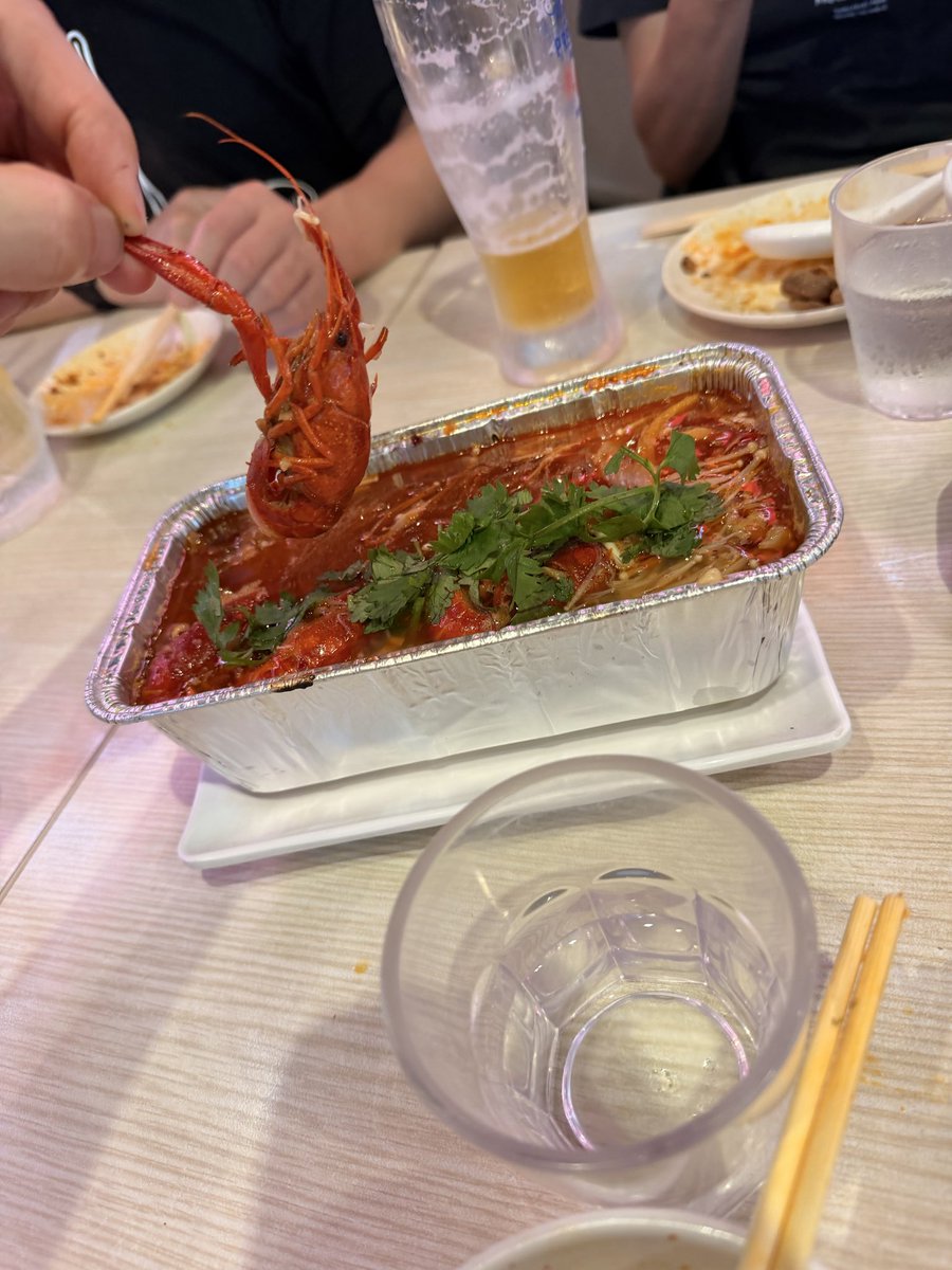KMC_oku's tweet photo. 医療功夫
東京出張🗼
無事終了
中華最高‼︎ https://t.co/DwMLezhp2s