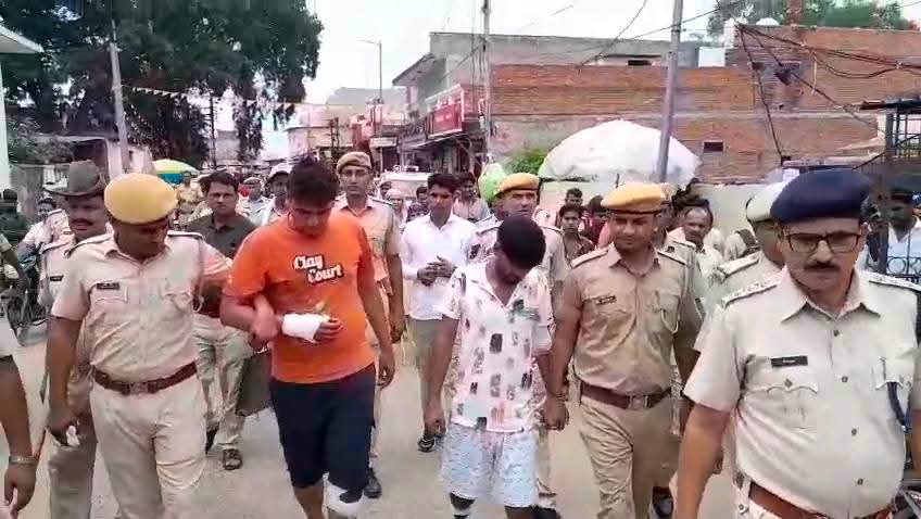 TARUNUCHANIYA's tweet photo. @PRMundru आज रेल दिया इन्हें करौली पुलिस ने https://t.co/Efc2ME0A0j