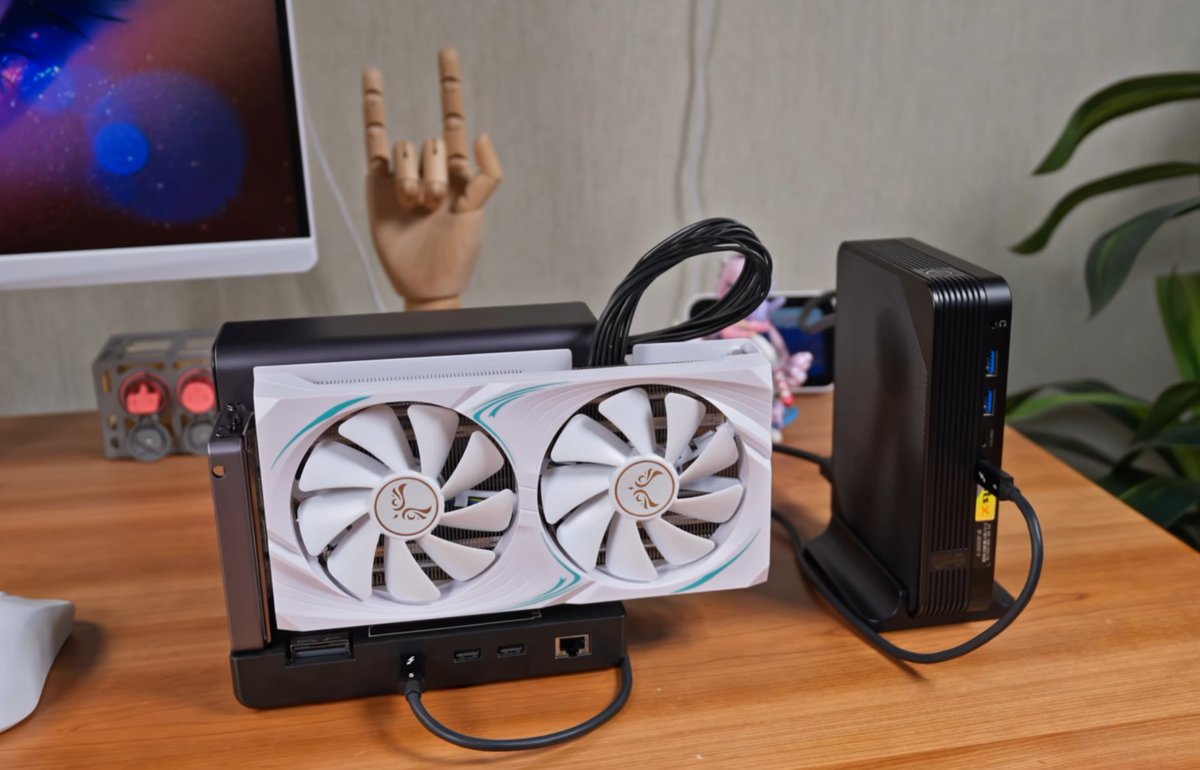 softwincn's tweet photo. A very neat desktop #minipc #egpu
GPD BOX minipc
https://t.co/i00I197agu
GPD G2 eGPU dock
https://t.co/8lSkIgmQFe https://t.co/Gy9dsHY7LU