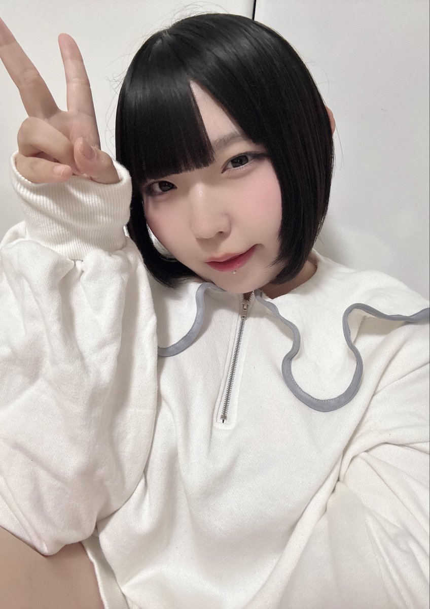 merocha_rui's tweet photo. クッソ生きてやる https://t.co/1TI6HX4tB4