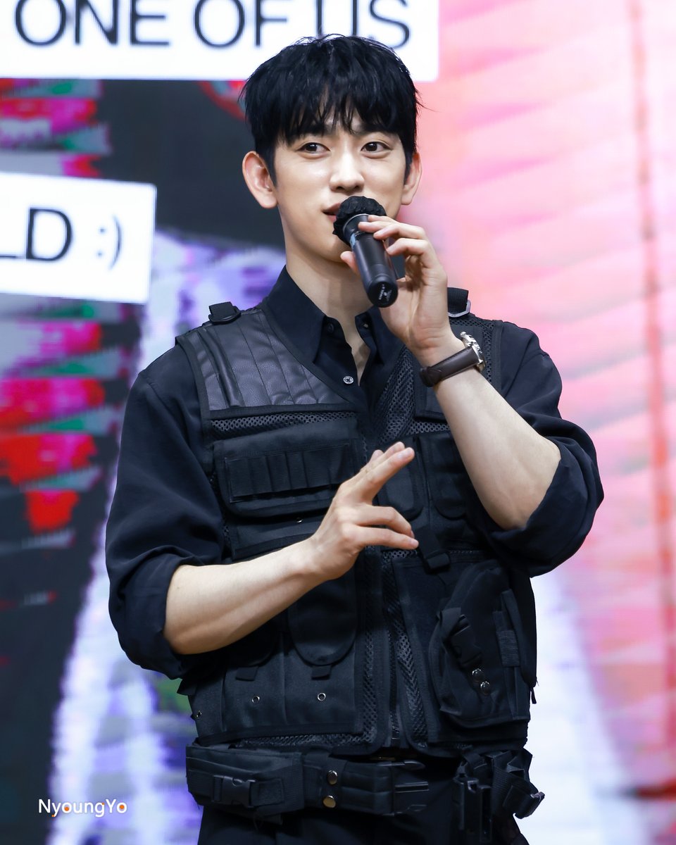 nyoungyo0922's tweet photo. 🔫🕵️‍♂️

260621 박진영 MS 대면팬싸

#박진영 #진영 #JINGYOUNG
@JINYOUNG https://t.co/NaxaDjkmG9