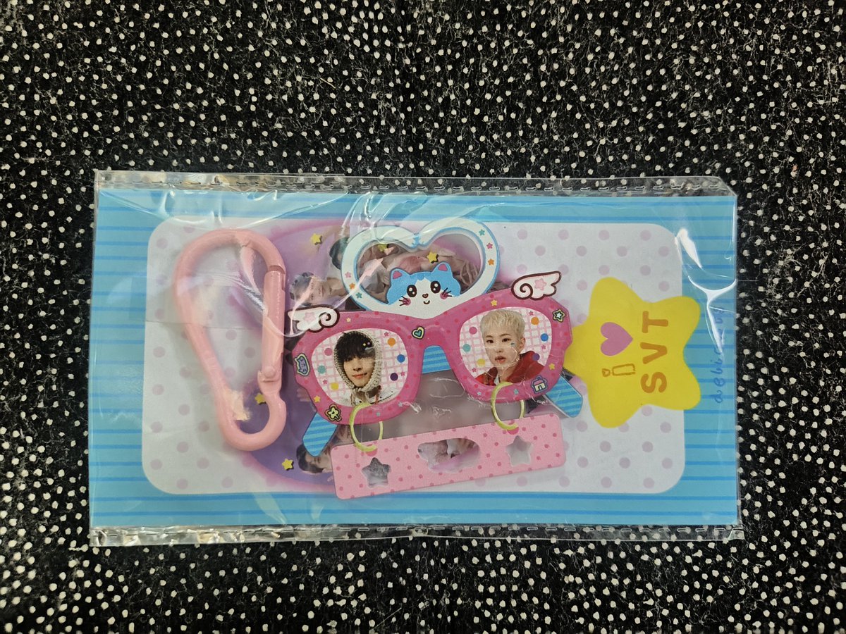 kybsPh's tweet photo. FREE CLAIM!
1 SoonWoo carabiner
- mbf, like and rt
- reply with your favorite SoonWoo photo, and tag your moots too
- willing to shoulder sf
- will end July 3, 11:11PM

🏷️ giveaway soonyoung wonwoo hoshi seventeen https://t.co/7CfLPl8Rcl