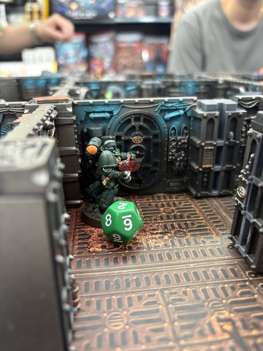 Warhammerjim's tweet photo. 【1人でも大丈夫】

「1人で行くのはちょっと不安…」

実は、ウォーハンマーストアに来る方の多くが最初は1人です❗️

無料体験やイベントをきっかけに仲間ができ、一緒にゲームやペイントを楽しんでいますよ👍

最初の一歩は是非ウォーハンマーストアで...私たちがサポートします！

#WHS神保町 https://t.co/SELp0oH8nE
