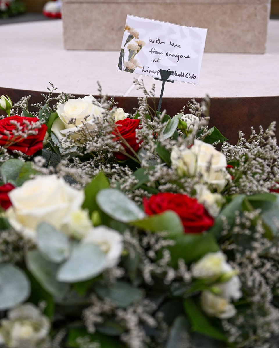 LFC's tweet photo. Club representatives have today laid wreaths at Diogo and André's memorial.