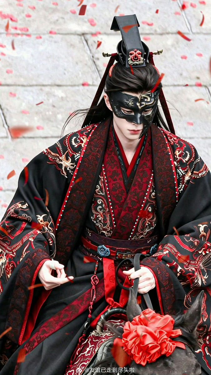 Drama4Love's tweet photo. Xie jingxing is here to marry our shen miao 🤭

#EmpressReborn 
#DylanWang #Mengziyi https://t.co/HViJUamlyM