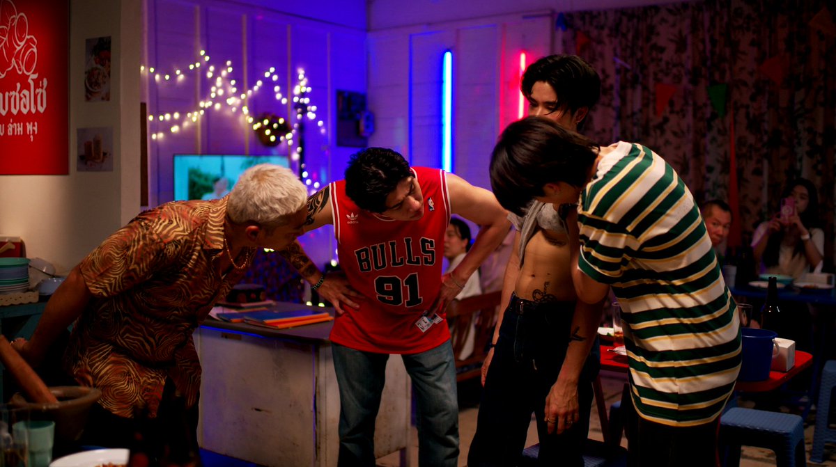 TrueVisions's tweet photo. พี่เสกบอกไว้ "คนแน่แน่วเท่านั้น ผู้ชนะ" แอดขอฮาวทูอ่านแบบไม่ใส่ทำนอง
#ADogAndAPlaneEp6

🐶🛫 A Dog And A Plane หมาเห่าเครื่องบิน | ทุกวันศุกร์ เวลา 20.30 น. 
ติดตามรับชมได้ที่ TrueVisions NOW : https://t.co/w6YUV3AyXB

#TrueVisionsNOW #ADogAndAPlane
#tawan_V @Tawan_V https://t.co/1SJOxlo47f
