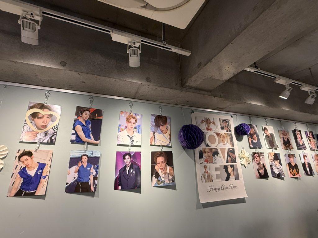 domocafe1's tweet photo. 🎂センイルイベント🎂
ALD1 アルノ🗓7/4-7

🥤テイクアウト🆕
(ドリンク+特典)：1,000円

🍰イベントセット
(ケーキ+ドリンク+特典)：1,500円

♡特典♡  
・カップホルダー
・トレカ2種

♡先着特典♡
アクリルキーホルダーorマドラー
(お選びいただけます)

♡ラキドロ♡
あり(詳細後日)

ALLYZの皆様お待ちしております！

#HappyArnoDay
#HAPPY_ARNO_DAY

#ALPHADRIVEONE  #ARNO #アルノ #张家豪
#알파드라이브원  #ALD1  #ALLYZ
#DOMOCAFE #センイルカフェ #新大久保
