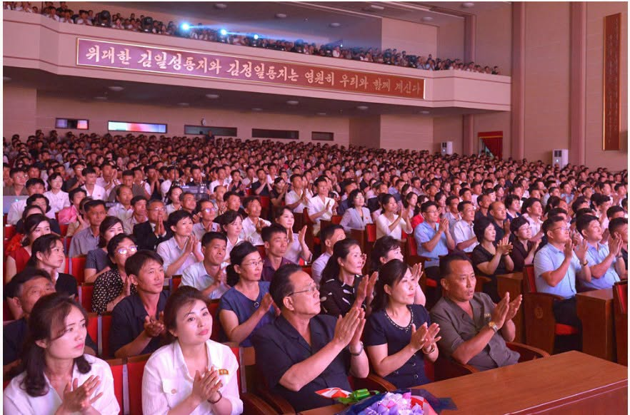 Korea_Friend_UK's tweet photo. Political and Cultural Activities at University of National Economy

Political and cultural activities were conducted to mark the ８０th founding anniversary of University of National Economy in the DPRK. https://t.co/rJJrCjyNq7