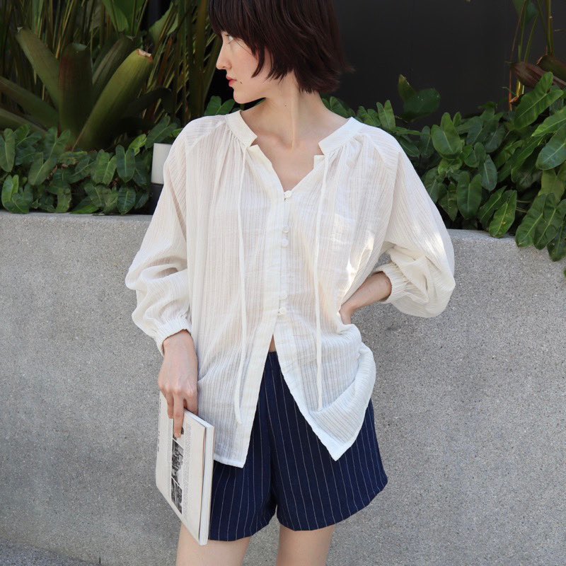 Ligne_ac's tweet photo. Theremin New Eza blouse 
White
350.- รส (from 690.-) ไม่เคยใส่

#theremin #thereminofficial #ส่งต่อเสื้อผ้า #เสื้อผ้ามือสอง #ส่งต่อเสื้อผ้ามือสอง #โล๊ะตู้ https://t.co/kGwqFHgfpX