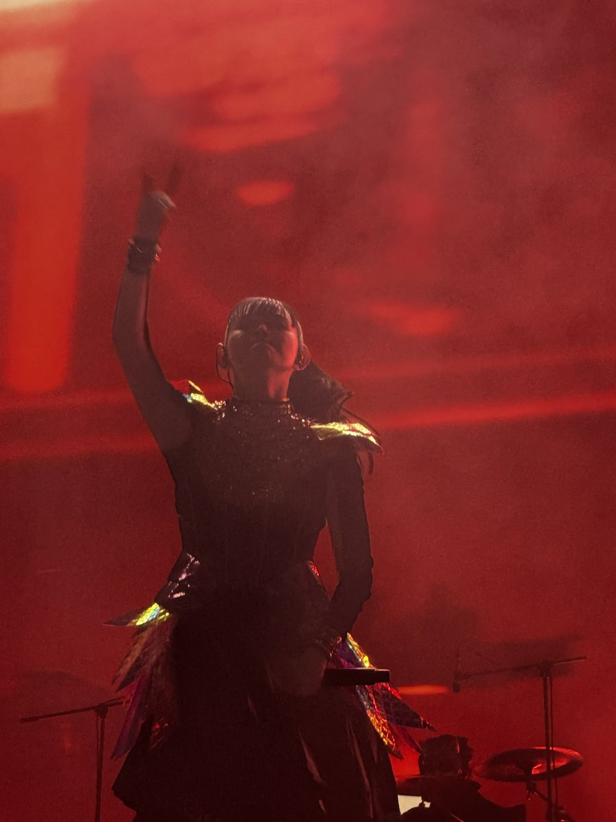 wasporce's tweet photo. Trivium ve Babymetal sizi düşünmeden edemiyorum. Ne yaptınız bize.. https://t.co/C63ro2NRn2
