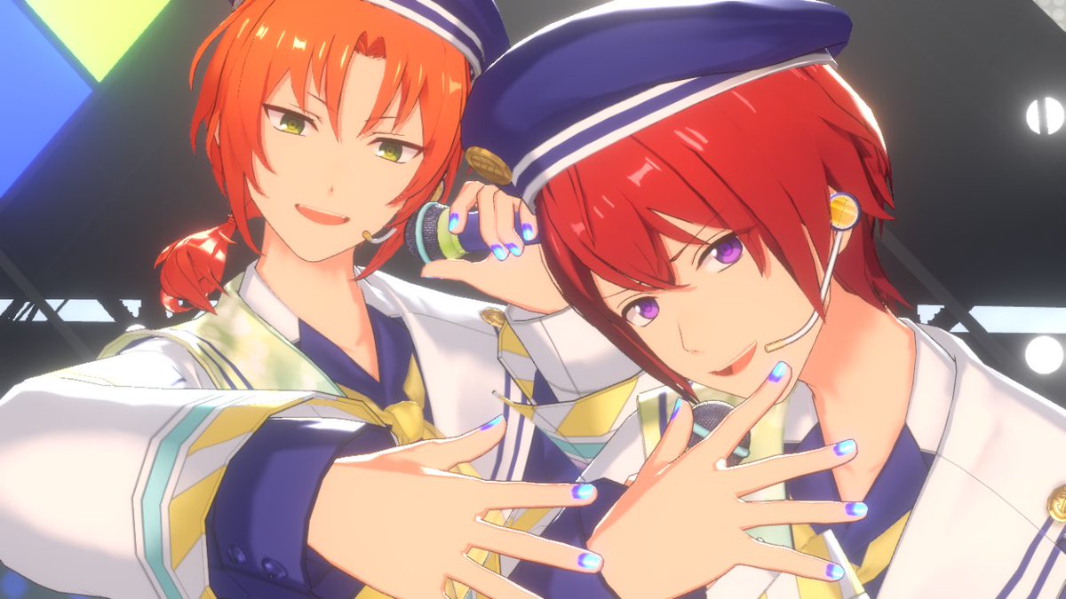 __pamrrn's tweet photo. 司と交換したんだけど、メロすぎる。爪、キラキラで可愛いね https://t.co/1G0d3DM2V8