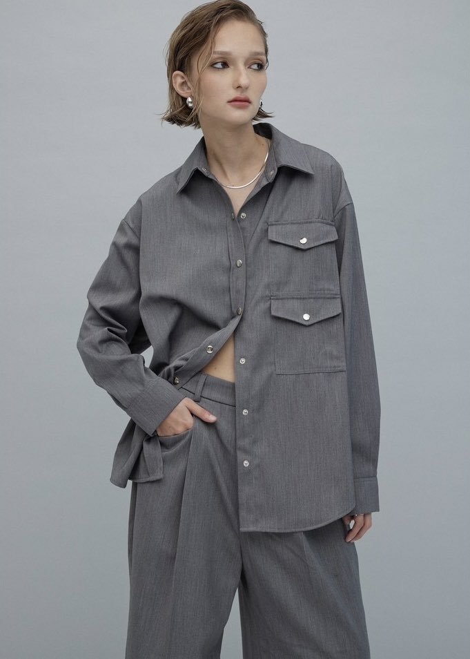 Ligne_ac's tweet photo. Twotwice - Double Pocket Shirt
Grey,S 
900.-  รส (ราคาป้าย 2,490) ไม่เคยใส่

#ส่งต่อtwotwice #twotwiceส่งต่อ #ส่งต่อเสื้อผ้า #เสื้อผ้ามือสอง #ส่งต่อเสื้อผ้ามือสอง #โล๊ะตู้ https://t.co/UMlcRGIVWG