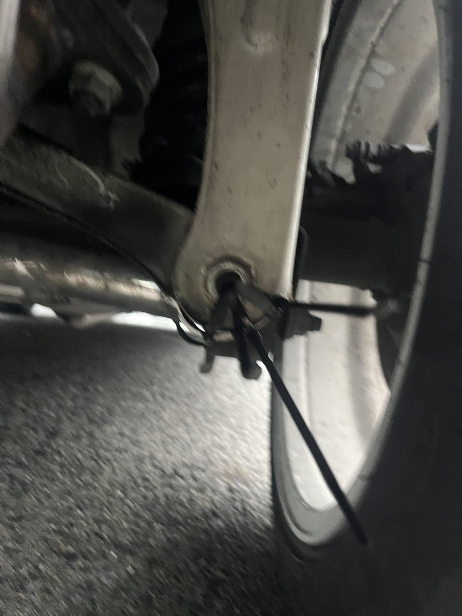 andoryu_____'s tweet photo. 福岡でスズキ系調整式ラテラル余ってる方いますか？？ https://t.co/n3sptWAzC1