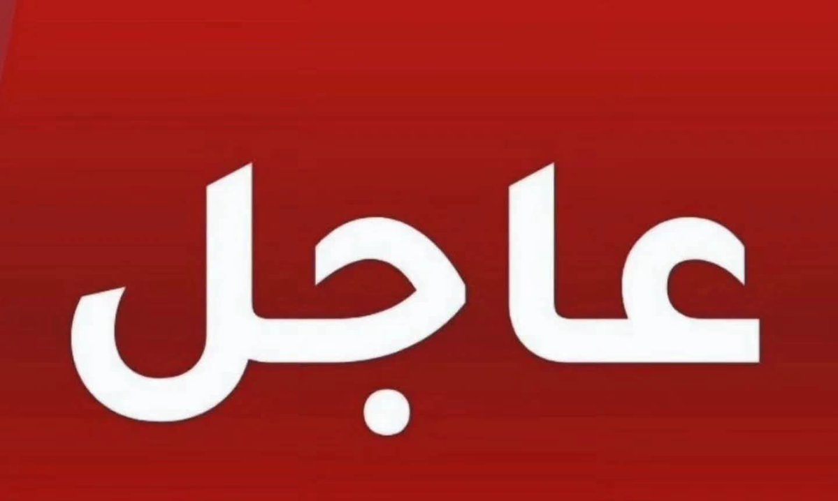 AnasAlSharif0's tweet photo. #عاجل | المتحدث باسم الدفاع المدني محمود بصل: استشهاد طفل وإصابة آخر من عائلة "طوطح" جراء إلقاء مسيّرة للاحتلال من نوع "كواد كابتر" قنبلة صوبهم أثناء تعبئة المياه خلف المسجد العمري شرق مدينة غزة. https://t.co/bmnEIjY09X