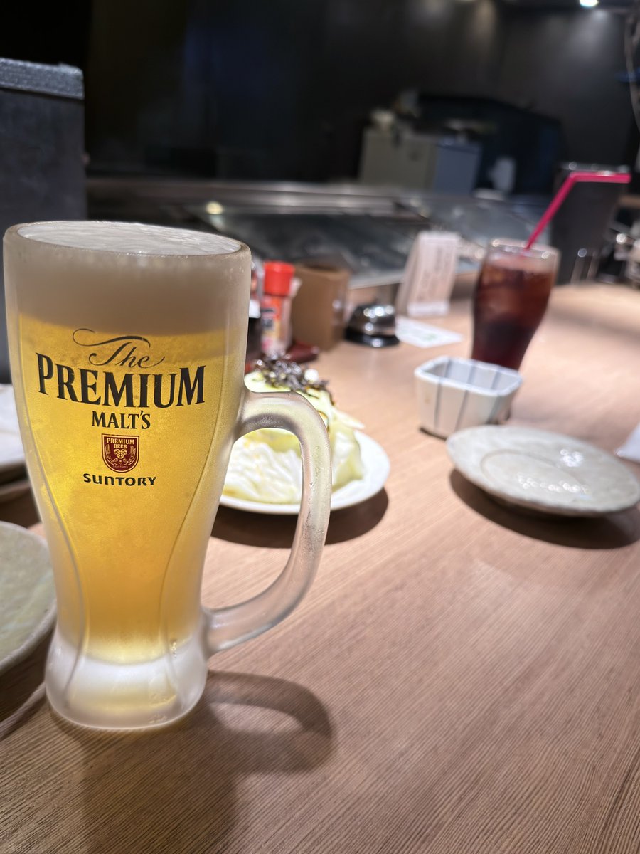 Charles_arche's tweet photo. 東京からはるばる会いに来てくれた友人と飲み🍺 https://t.co/4ZZ25QqseM