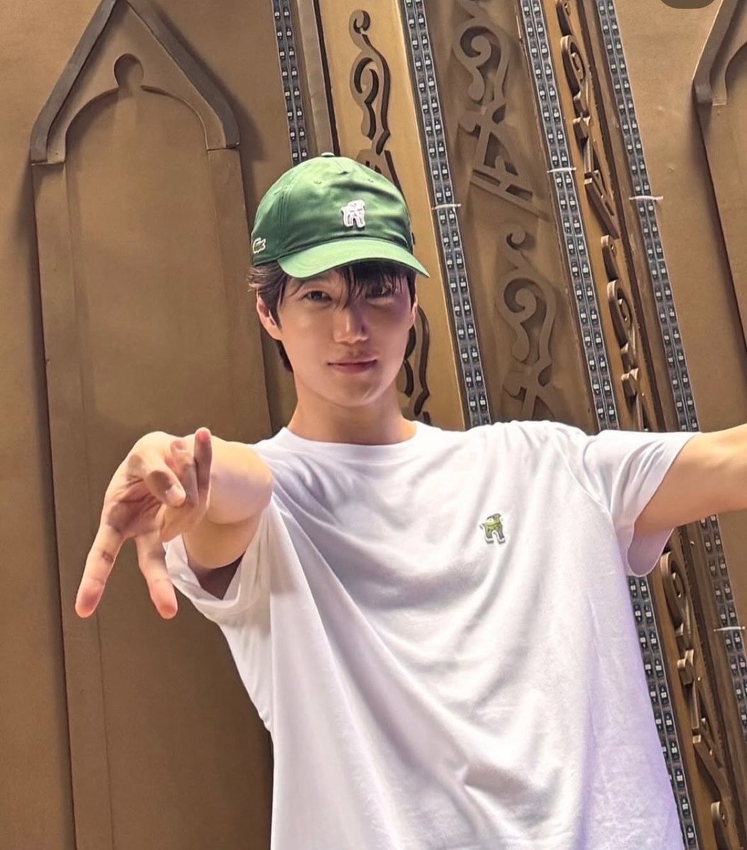 Hereiam_cafe's tweet photo. 260703 zkdlin KAISTAGRAM 

리허설🐐
#광고
#Lacoste #라코스테 #노박조코비치 #GreatestOfAllTime LacosteGOAT

https://t.co/uh40mTwnwA

#엑소카이 #EXO #KAI #jongin #김종인 #카이 #カイ #종인 #金钟仁 #zkdlin #종인별 #카이스타그램 #KAISTAGRAM #KAIxLacoste #라코스테 @Lacoste https://t.co/h17ZStb68Y