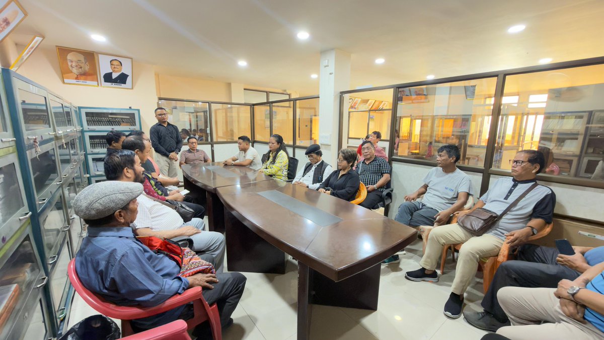 DrBeichhua's tweet photo. @Dr_Zonuntluanga was recently appointed as District President for Aizawl. Being a senior party functionary, @BJP4Mizoram is certain that his org. skills will help expand the party’s footprint in the capital. We wish him the best as he takes on his new party responsibilities. https://t.co/j3XerXumAh
