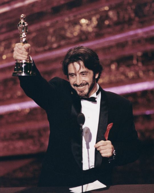 idksorry01's tweet photo. Al Pacino and robert de niro twinning at there grammy wins is so cool https://t.co/su3q6qRzvK