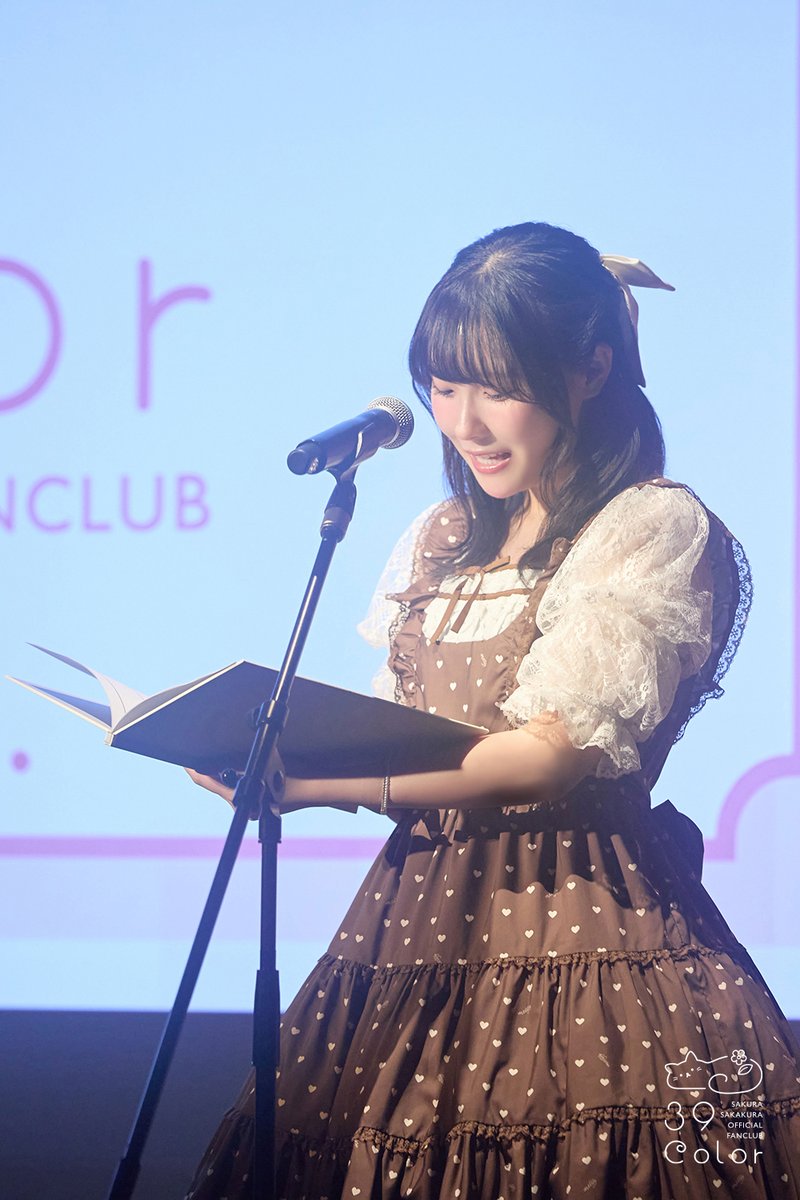 39color_info's tweet photo. ⋰
#坂倉花 オフィシャルファンクラブ #39Color
ファンクラブアプリ『TOP』&『Gallery』更新💐!!
⋱
 
『Precious One #3 ～Dear Bouquet～』のキービジュアルを使ったアプリTOPになりました！
イベント当日の写真も『Gallery』で公開しました！
 
ぜひチェックしてみてください📷
 
🌸39Colorへのご入会はこちら
https://t.co/cLzDCoL1SF