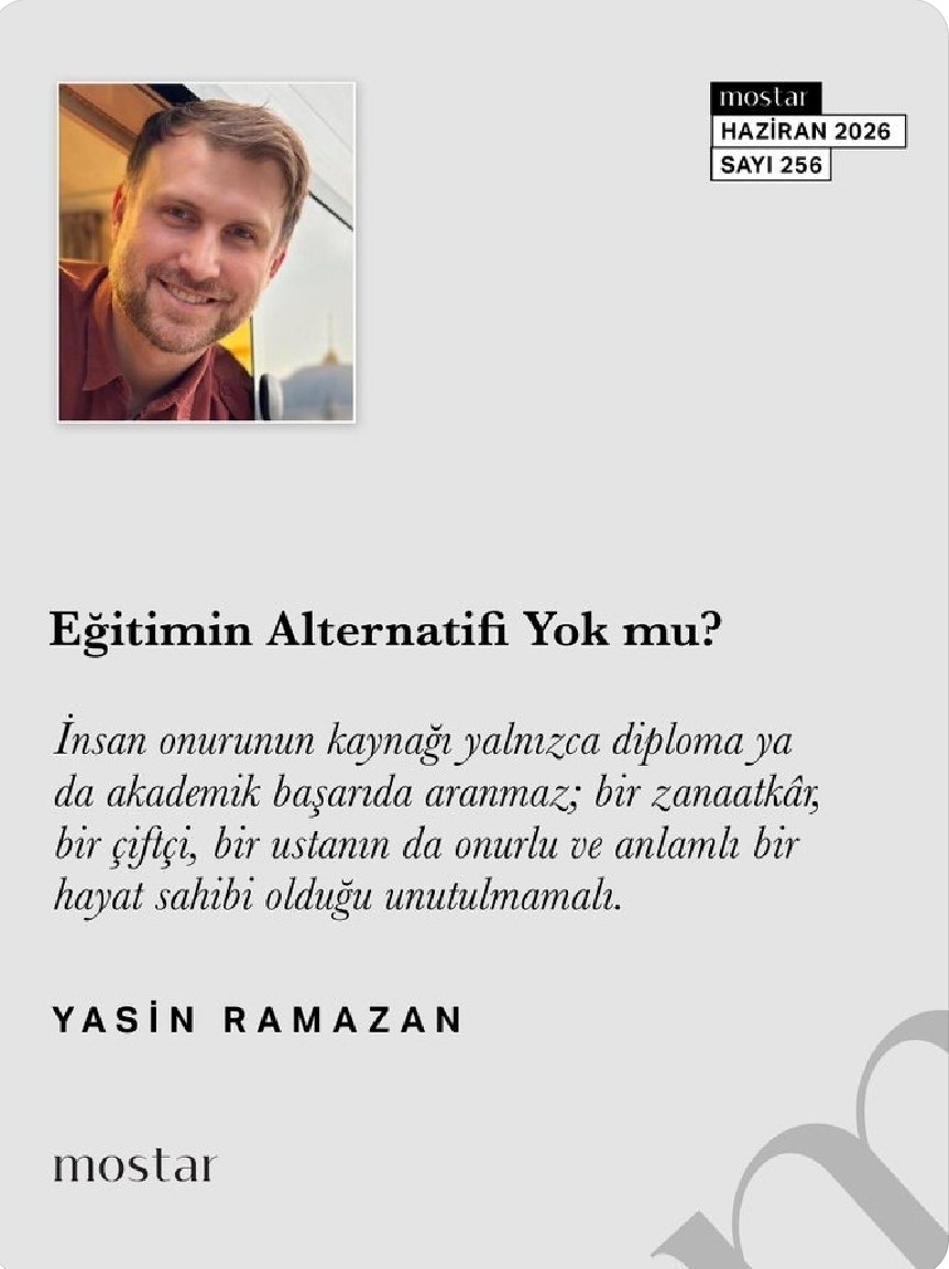 forestercihan's tweet photo. Yasin Ramazan adı kulağıma tanıdık gelmişti. Biraz araştırınca hatırladım.

İnsan onurunun kaynağı diploma ya da akademik başarıda aranmaz diyor. Doğru. 

İnsan onurunun kaynağı çok farklı yerlerde aranabilir. Fakat onursuzluğun kaynağı nettir: Haksızlık yapmak.

Lafla peynir gemisi yürümez sözünü ilk kez Erbakan'dan duyduğumda onlu yaşların ilk yarısındaydım. Ellili yaşların ikinci yarısındayım ve maalesef bu sözün anlamı giderek artıyor.

Girin bakın Ramazan'ın X hesabına; süslü süslü sözlerle dolu. 

Fakat iş eyleme gelince, benimle fotoğraf çektirmezsen diplomanı vermem bayağılığı.