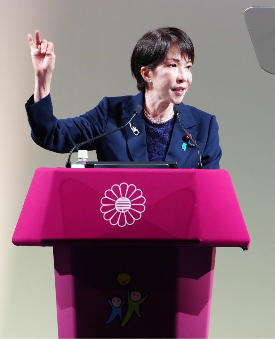 tanakaseiji15's tweet photo. 遺族年金が「5年で打ち切り」に2028年改正

コイツは！
日本🇯🇵国民を殺す気だ！
#高市内閣ポンコツ揃い https://t.co/wGFsutxMra