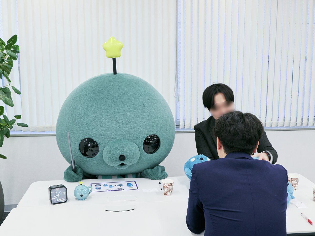 FURYU_prize's tweet photo. #タマ がプライズ業界の仕事をお手伝い
～商談同行～

#教育バイト https://t.co/dgGES4HEgl