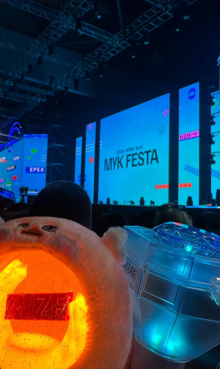 soakaeo_'s tweet photo. ㅂㅈㅇ를찍었게ㅎㄹㅌ를찍었게 https://t.co/XRQMDxdkgi