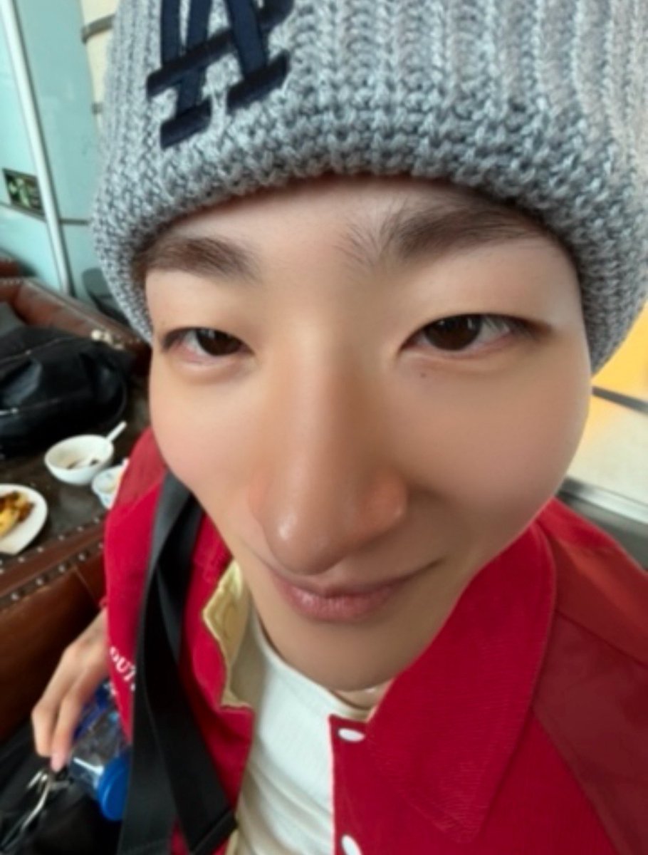 at_ALL_H_OURS's tweet photo. [#제이든]
유민쿤~ 생일 너무너무 축하하고 오늘 하루는 유민의 날이다 맛있는 것도 많이 먹고 좋은 하루 보내쟈~

#ALL_H_OURS #올아워즈
#XAYDEN #제이든 https://t.co/mnLMMFe1UP