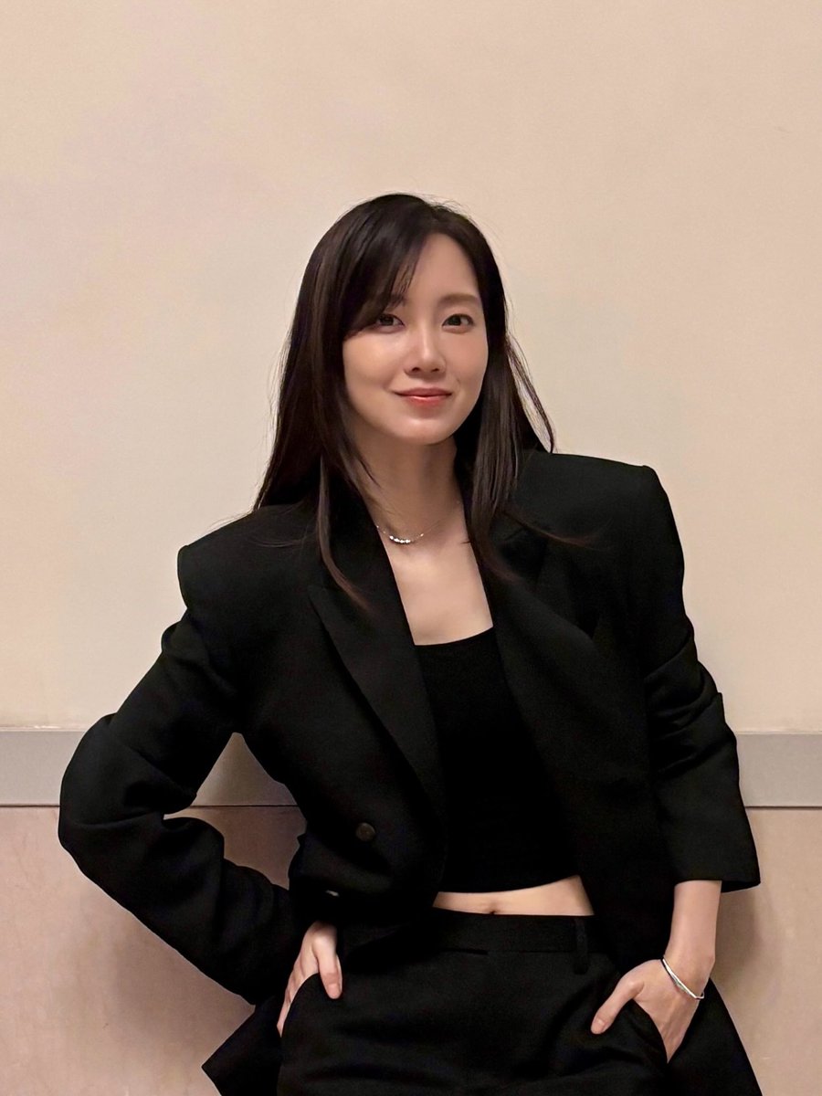 람 tweet media