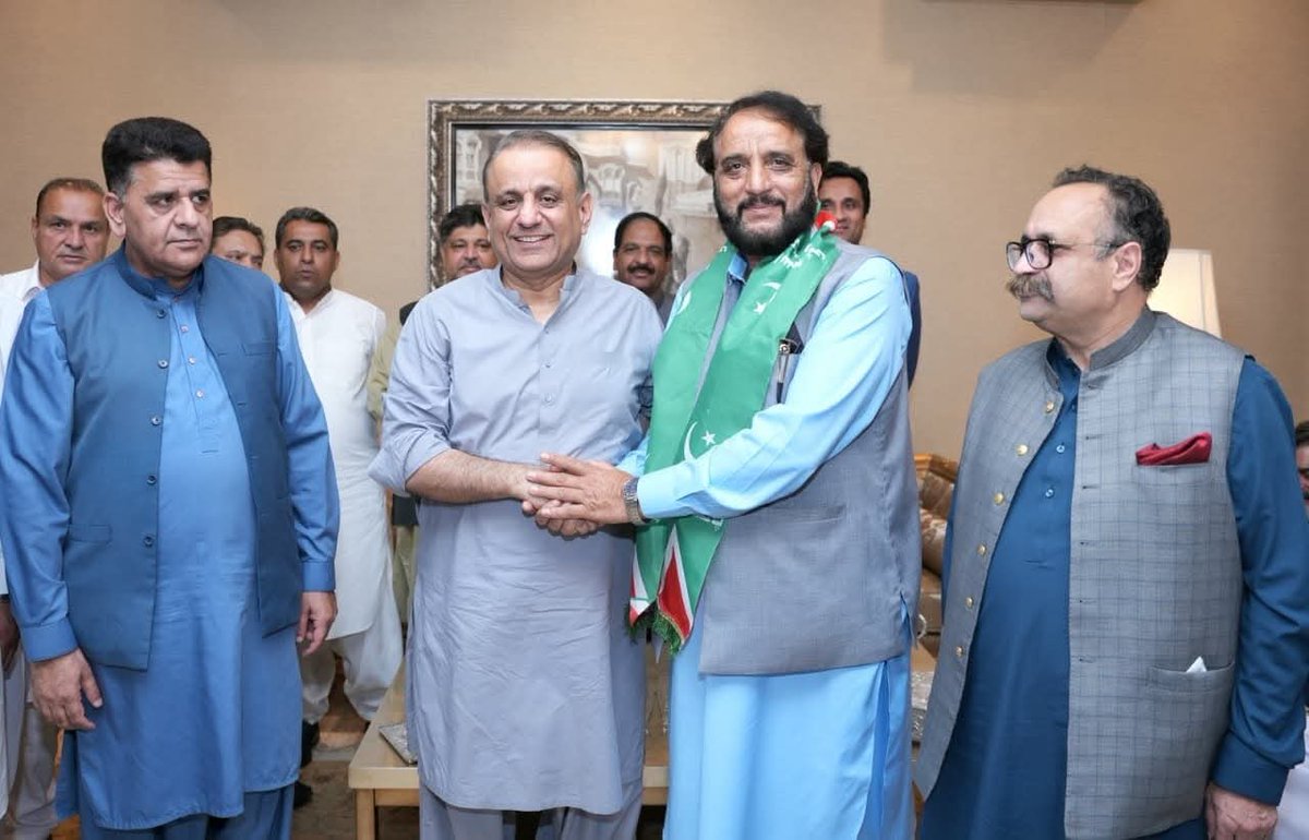 teamaleemkhan's tweet photo. 3/4 https://t.co/StElgr1eNt