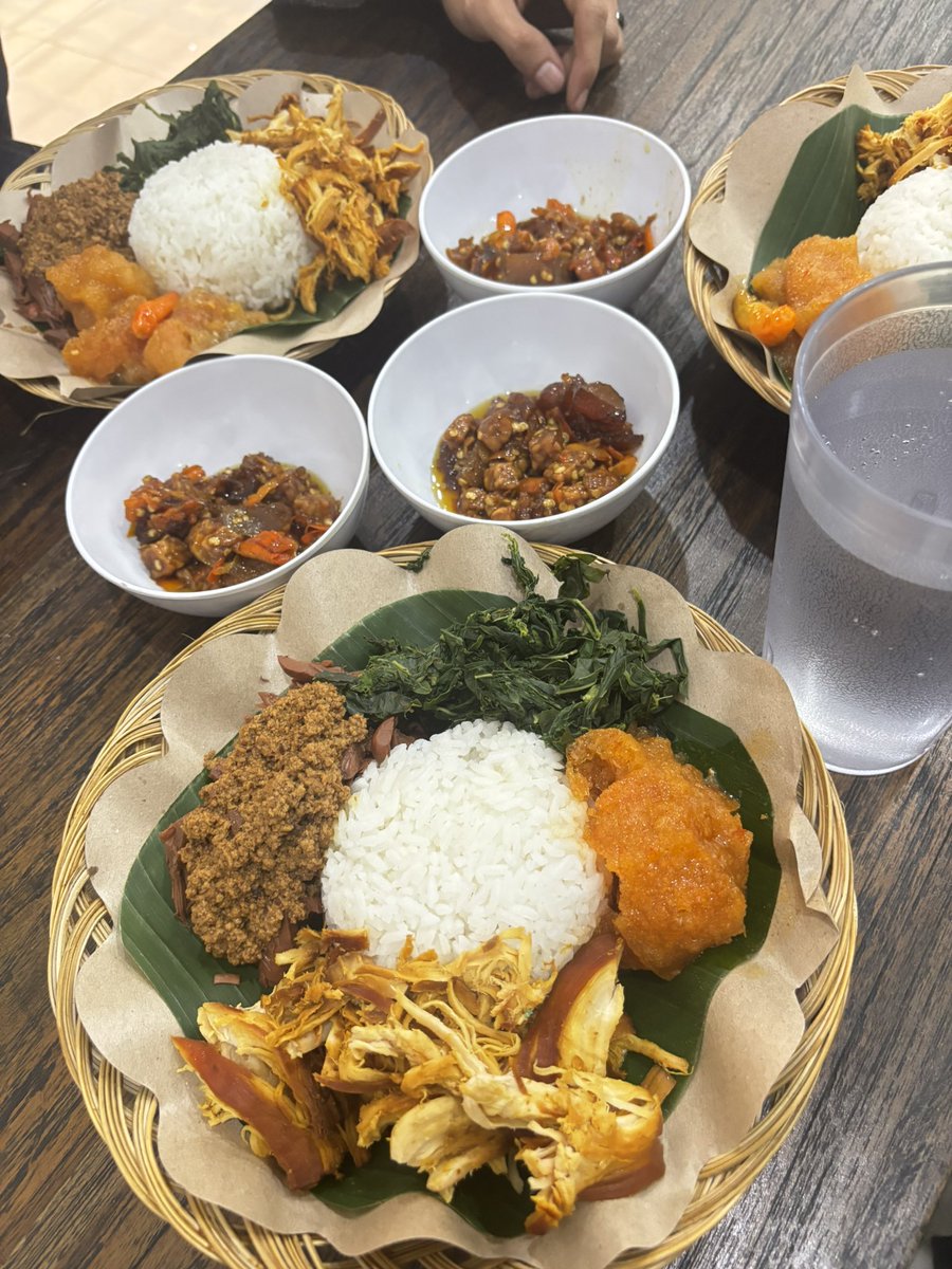 Anugiology's tweet photo. Uenakkk bgt merconya https://t.co/AdLkO3fRMP