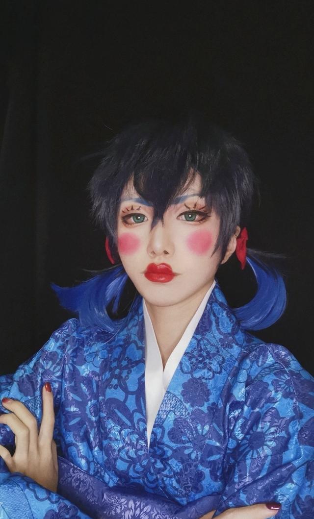 MondayU52434's tweet photo. Hit the latest comic con! Met awesome cosplayers, scored exclusive merch u0026 geeked out over my favorite anime series  #ComicConVibes #GeekLife， https://t.co/ACfdl1cO6e