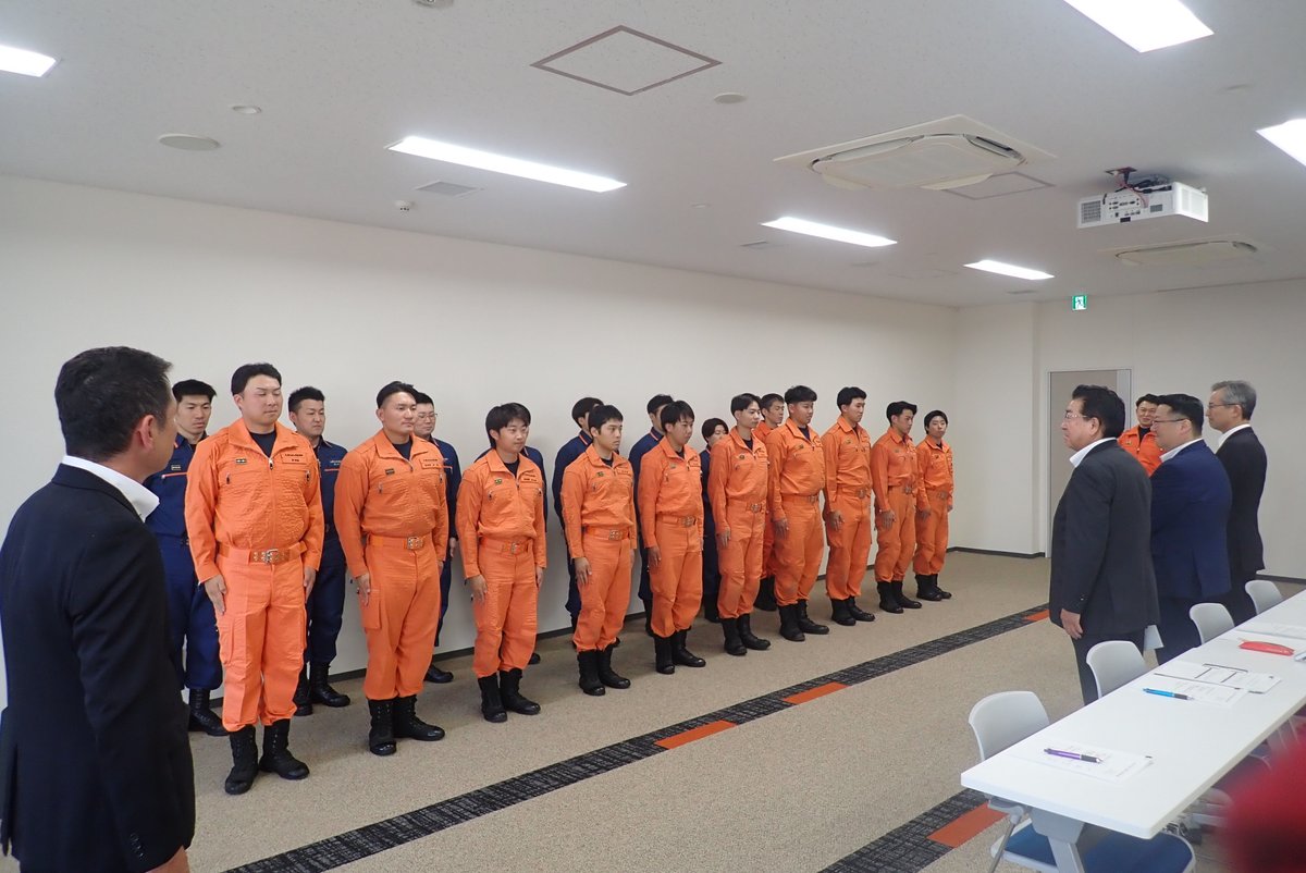 osfd119's tweet photo. 【消防救助技術秋田県大会結果】
県大会で優秀な成績を収め、東北大会進出決定！
水上(6/23)：3隊7名全員が東北へ
陸上(6/30)：6隊19名入賞、引揚救助2隊10名が東北へ
次は新潟での東北大会。全国を目指し頑張ります！
東北大会
��上:7/15 陸上:7/29
#消防救助技術大会 https://t.co/tAGHG1fcmP