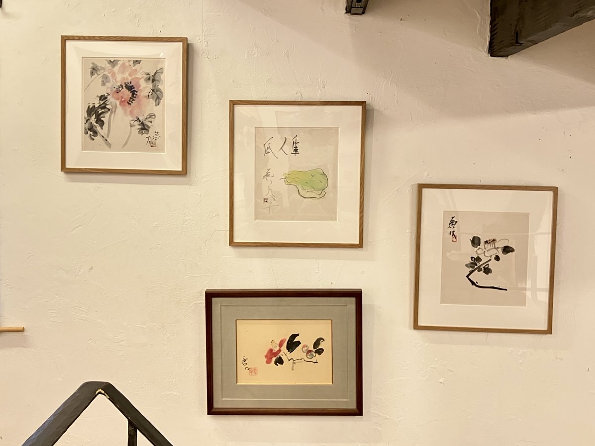 Ikebana_sogetsu's tweet photo. 【開催中】縄文シャワー展示室展 VIII 特別展示「勅使河原蒼風」展
── 蒼風の芸術と、縄文のエネルギーが共鳴する空間 ──

国分寺の丘の上APT「兒嶋画廊」にて、草月流の創始者・勅使河原蒼風の魅力を紐解く特別展が開催されています。

今回の見どころは、戦前からの高弟・尾中千草氏の貴重なコレクション。
彫刻、書、陶器、絵画など、蒼風の多才な芸術世界を物語る約40作品が一堂に会します。

さらに、ハート型土偶の頭部など、貴重な縄文土器や土偶も同時展示。

残り会期もあと約1週間（7月12日まで）となりました。どうぞお見逃しなく！

会期
2026年6月13日（土）〜7月12日（日）
※月曜休廊 / 12:00〜18:00

会場
丘の上APT／兒嶋画廊
（東京都国分寺市泉町1-5-16）
https://t.co/LxpnUDyjUG

お問い合わせ：042-207-7918 / eakojima@gmail.com