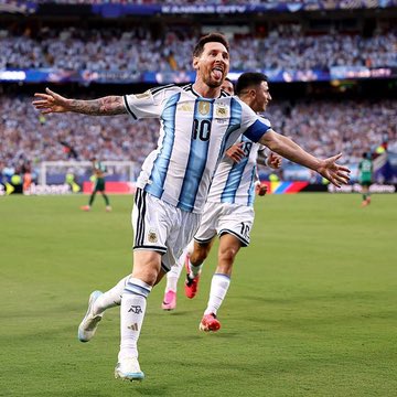 WhoScored's tweet photo. At the last World Cup only four players scored 4+ goals in the entire tournament

Eight players have already managed the feat in this year's tournament and we've not reached the round of 16 yet. ⚽️ https://t.co/yFzuQ8wYK6