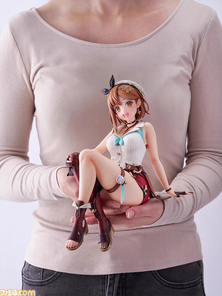 ライザの新フィギュア「ぬーどるストッパー」がデカすぎて話題