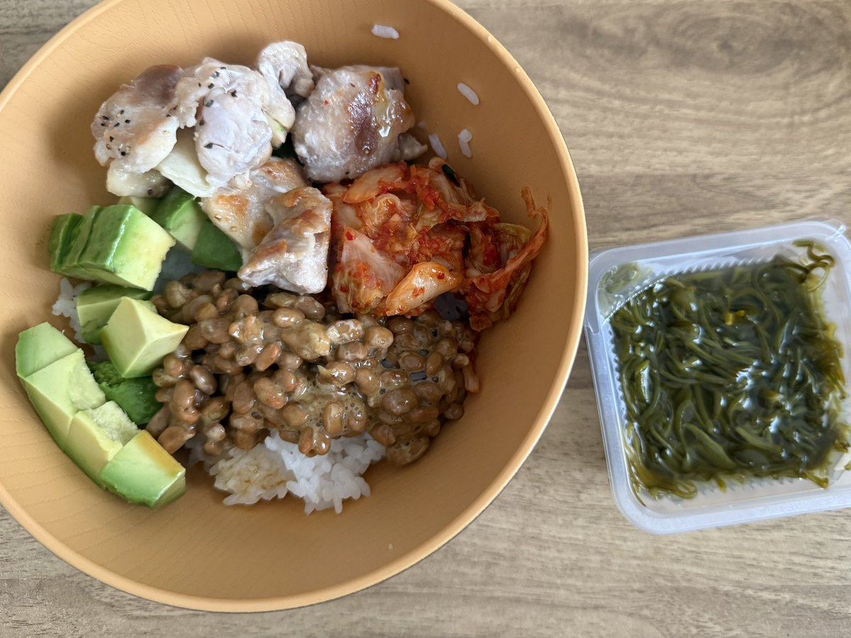 iwbsxy's tweet photo. いい感じのお昼ご飯🌤️
明日は友達とカフェ活だから夜は抜こうかな~ https://t.co/kMXquv51Xa