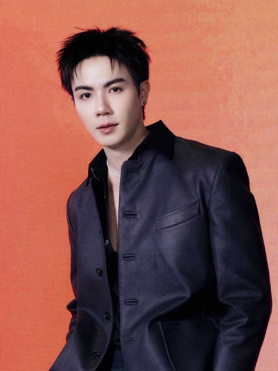 STARLIGHTTeam_'s tweet photo. ✨Congratulations to Zee Pruk on being nominated for 2026 The Most Shining Star in Thailand

🔗https://t.co/ioBCfoGI6E

🎫Log in every day to receive 4 tickets
📅Jun.23- Jul.12 20:00 BKK

#ZeePruk #Zunshine #ZeeNunew 
@zee_pruk @ZeePruk_OFC @OnlyZeePruk @teamsupportzee https://t.co/um5pMaw1Te