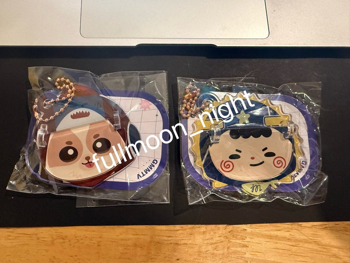 fullmoon_night's tweet photo. WTS | ปล่อย

• กาชาจัมโม่ Jummo LOL : 390
• กาชาเวสลี่ Wesley LOL : 390

📮จัดส่ง +50฿
👉🏻Mention or DM

#ตลาดนัดgmmtv #ตลาดนัดgmm
#ตลาดนัดจูเนียร์มาร์ค #ตลาดนัดจูมาร์ค
#ตลาดนัดวิลเลี่ยมเอส https://t.co/03hcvHqs1y