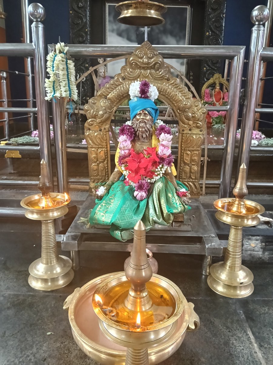vellingiriswami's tweet photo. 03.07.2026  குருநாதரின் ஜீவசமாதியில் இன்றைய நாள் குருநாதரை தரிசிக்க வரும் பக்தர்களுக்கு பிரசாதம் தயார் செய்யப்பட்டுள்ளது.

#vellingiriswamigal
#vellingiriswami
#vellingiriswamijeevasamathi
#வெள்ளிங்கிரி_சுவாமி
#வெள்ளிங்கிரி_சுவாமிகள்_ஜீவசமாதி https://t.co/5h1pH29PuF