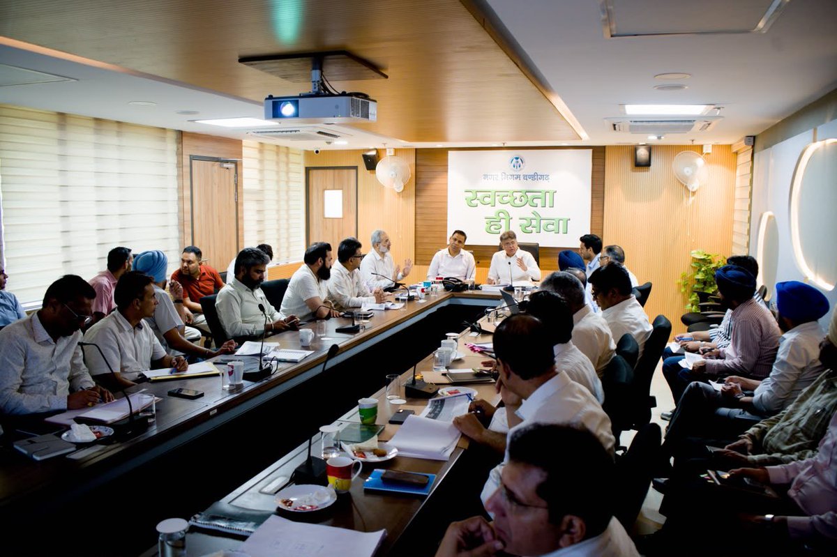 ManishTewari's tweet photo. Chaired an MPLADS review committee in Chandigarh. 

I thank Deputy Commissioner @nishantyadavIAS ,Commissioner @MCChandigarh Amit Kumar, ADC Amandeep Singh Bhatti,
Chief Engineer Sanjay Arora and other officials for their cooperation in expediting  MPLADS projects .

I thank my colleagues @DewanPawan , @MirWasim21 & @ChanderMukhiS for the ground follow up and grass roots feedback on MPLADS projects.