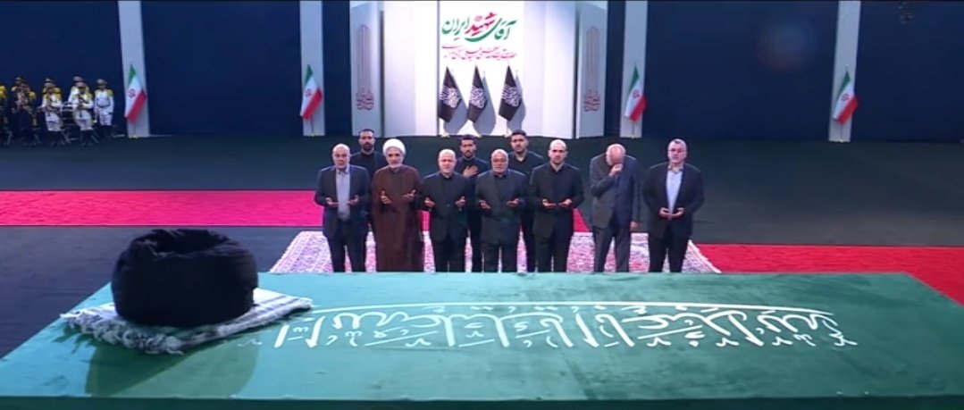 tarannom6666's tweet photo. هیچ وقت دوست نداشتیم غم آقا رو ببینیم، حالا غم شهادتش ایران نه بلکه کل جهان را فراگرفت.
از تمام کشورها برای ادای احترام رهبر مجاهد می آیند. آقاجانمان متعلق به همه بود🖤
#باید_برخاست
#کشور_دوست https://t.co/S18E1OHSvG