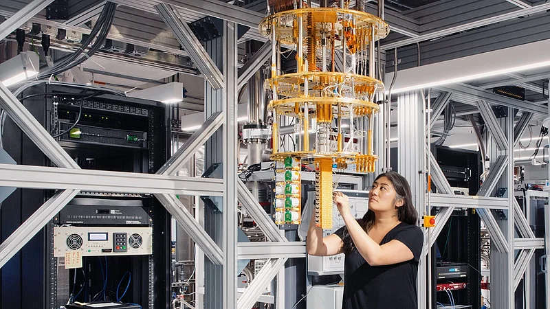india_plus_'s tweet photo. 🚨 IBM will install one of India's first quantum computers in Amaravati. https://t.co/C5JkGYIJQ7