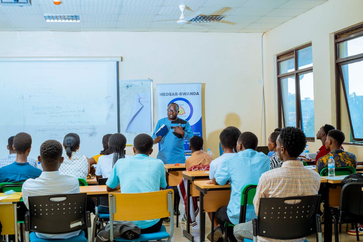 HAYi_Group's tweet photo. Together, we are building healthier communities and stronger futures.  #HAYi #HealthAffairsForYourImpact #CapacityBuilding #MEDSAR #UniversityOfRwanda #CreatingOpportunities https://t.co/q0rUQ7Mujx