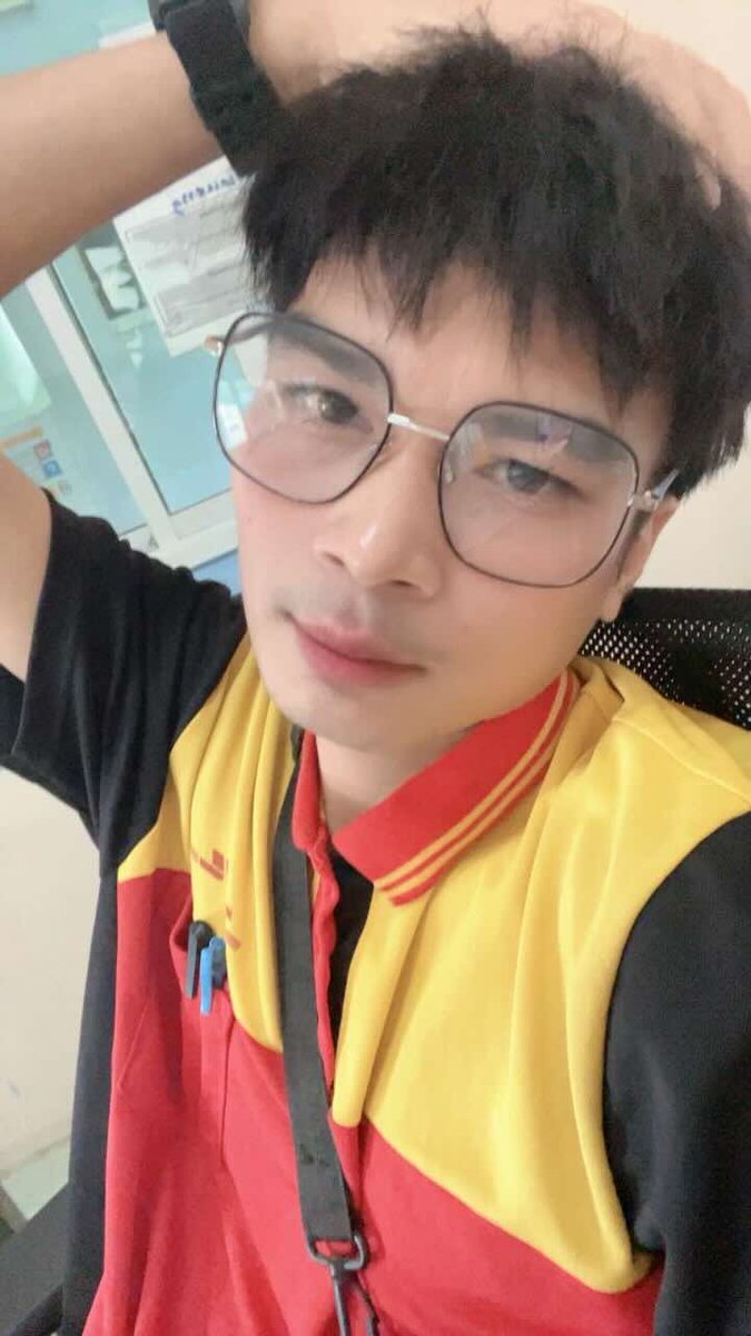phiphit67189's tweet photo. ถ้ารู้ว่าจะเจ็บแบบนี้ 

จะไม่รู้สึกดีกับใครง่ายๆ https://t.co/5ZPeoBGPKZ