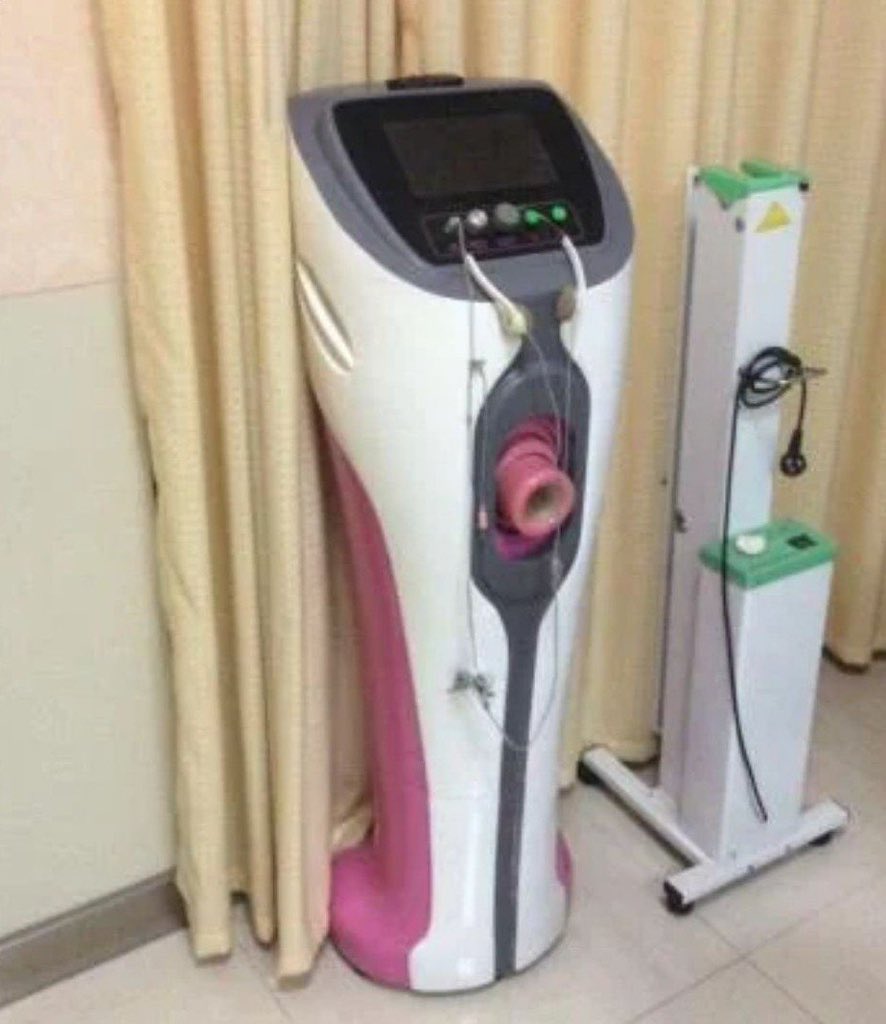 hintrovertt's tweet photo. Doctors in the house what is this manchine used for ? https://t.co/W4uTtdMWGm